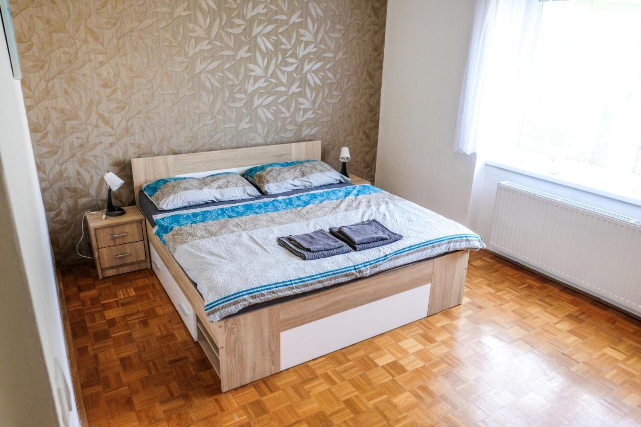 Vila Alice Лугачовице Экстерьер фото